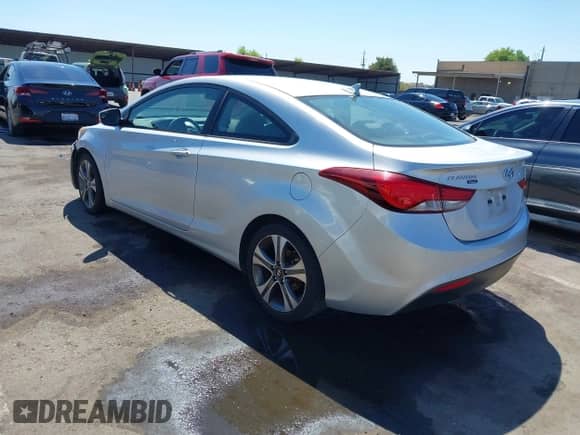 2014 Hyundai Elantra с VIN KMHDH6AH4EU027957, выставлен на аукционе IAAI как лот 42742418 с пробегом 109 197 миль миль и . История ставок и продаж доступна на DreamBid. Изображение 3.