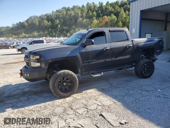 2014 Chevrolet Silverado 1500 LT z VIN 3GCUKREC4EG563493, wystawiony jako Copart lot #80069495 z przebiegiem Nie podano mil oraz Szkoda całkowita • Salvage title. Historia ofert i sprzedaży dostępna na DreamBid. Obrazek 1.
