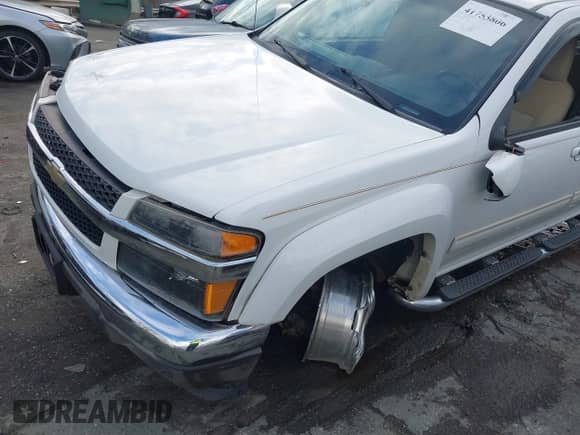 2012 Chevrolet Colorado 2LT z VIN 1GCHSDFE4C8127797, wystawiony jako IAAI lot #41753806 z przebiegiem 166 381 mil mil oraz . Historia ofert i sprzedaży dostępna na DreamBid. Obrazek 6.