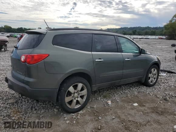 2010 Chevrolet Traverse 2LT с VIN 1GNLVGED7AJ256982, выставлен на аукционе Copart как лот 71106855 с пробегом 255 898 миль миль и Чистый • Clean title. История ставок и продаж доступна на DreamBid. Изображение 3.