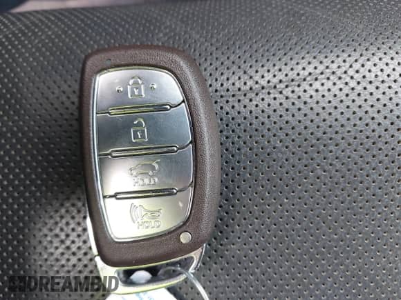 2018 Hyundai Tucson SEL Plus с VIN KM8J33A41JU678065, выставлен на аукционе IAAI как лот 42388639 с пробегом 168 151 миль миль и . История ставок и продаж доступна на DreamBid. Изображение 11.