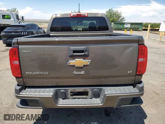 2015 Chevrolet Colorado 2WD LT z VIN 1GCGSBEA2F1216280, wystawiony jako Copart lot #67783485 z przebiegiem 186 663 mil mil oraz Szkoda całkowita • Salvage title. Historia ofert i sprzedaży dostępna na DreamBid. Obrazek 6.