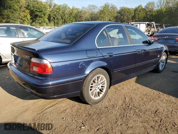 2003 BMW 5 Series 530i с VIN WBADT63453CK40073, выставлен на аукционе Copart как лот 81617235 с пробегом 106 541 миль миль и Списание • Salvage title. История ставок и продаж доступна на DreamBid. Изображение 3.