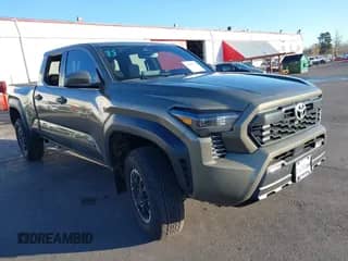 2024 Toyota Tacoma SR5 with VIN 3TMLB5JN6RM048448, listed as a IAAI auction lot 41005722 with 1,562 mi miles and . Bid and sale history available at DreamBid. Image 1.