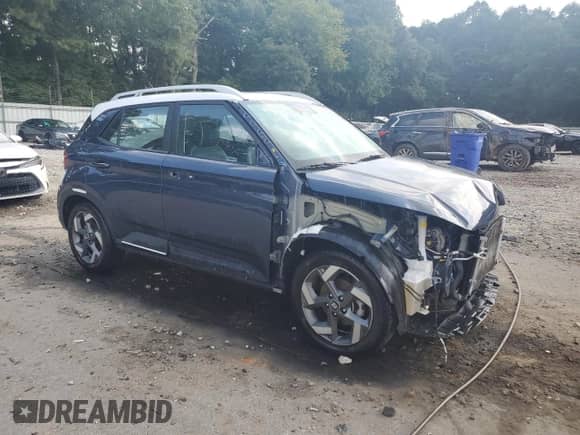 2023 Hyundai Venue SEL с VIN KMHRC8A38PU252468, выставлен на аукционе Copart как лот 69388375 с пробегом 52 249 миль миль и Списание • Salvage title. История ставок и продаж доступна на DreamBid. Изображение 4.