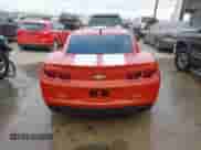 2012 Chevrolet Camaro 1LS z VIN 2G1FE1E32C9176796, wystawiony jako IAAI lot #43328686 z przebiegiem 183 464 mil mil oraz . Historia ofert i sprzedaży dostępna na DreamBid. Obrazek 16.