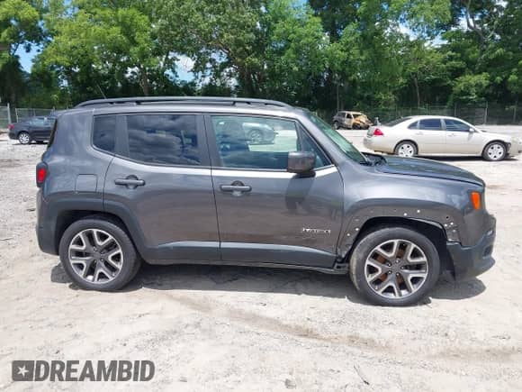 2017 Jeep Renegade Latitude с VIN ZACCJABB0HPG33280, выставлен на аукционе IAAI как лот 42525804 с пробегом 134 738 миль миль и . История ставок и продаж доступна на DreamBid. Изображение 13.