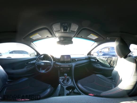 2019 Hyundai Veloster 2.0 z VIN KMHTG6AF8KU005288, wystawiony jako IAAI lot #42822776 z przebiegiem 112 374 mil mil oraz . Historia ofert i sprzedaży dostępna na DreamBid. Obrazek 17.