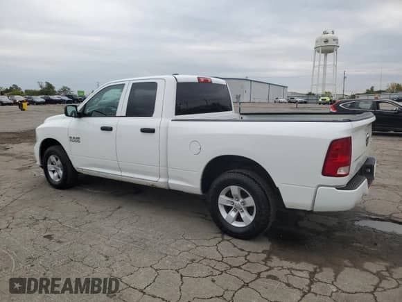 2016 Ram 1500 Tradesman z VIN 1C6RR7FG8GS276555, wystawiony jako Copart lot #86191045 z przebiegiem 206 948 mil mil oraz Czysty tytuł • Clean title. Historia ofert i sprzedaży dostępna na DreamBid. Obrazek 2.