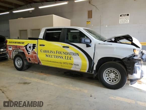 2021 Chevrolet Silverado 1500 Work Truck z VIN 3GCPWAEF0MG334207, wystawiony jako Copart lot #68634024 z przebiegiem 111 338 mil mil oraz Szkoda całkowita • Salvage title. Historia ofert i sprzedaży dostępna na DreamBid. Obrazek 4.