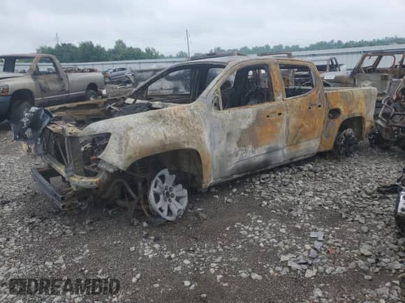 2015 Chevrolet Colorado 2WD LT z VIN 1GCGSBEA3F1262734, wystawiony jako Copart lot #64201025 z przebiegiem Nie podano mil oraz Nie do naprawy • Non repairable. Historia ofert i sprzedaży dostępna na DreamBid. Obrazek 1.