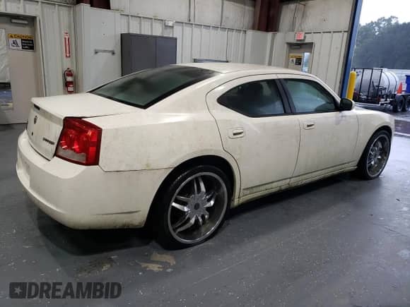 2010 Dodge Charger с VIN 2B3CA4CD9AH143740, выставлен на аукционе Copart как лот 68916094 с пробегом 110 325 миль миль и Чистый • Clean title. История ставок и продаж доступна на DreamBid. Изображение 3.