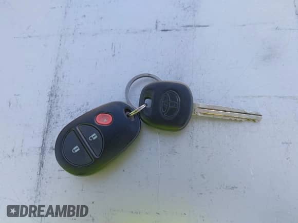 2015 Toyota Tacoma PreRunner с VIN 3TMKU4HN2FM042647, выставлен на аукционе IAAI как лот 43407980 с пробегом 134 027 миль миль и . История ставок и продаж доступна на DreamBid. Изображение 11.