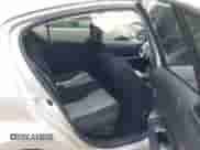 2015 Toyota Prius One z VIN JTDKDTB38F1582101, wystawiony jako IAAI lot #42429002 z przebiegiem 182 948 mil mil oraz . Historia ofert i sprzedaży dostępna na DreamBid. Obrazek 8.