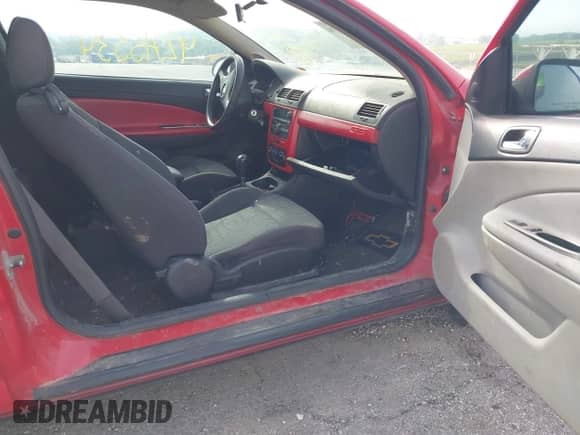2008 Chevrolet Cobalt LS with VIN 1G1AK18FX87237829, listed as a IAAI auction lot 42715534 with Not provided miles and . Bid and sale history available at DreamBid. Image 5.