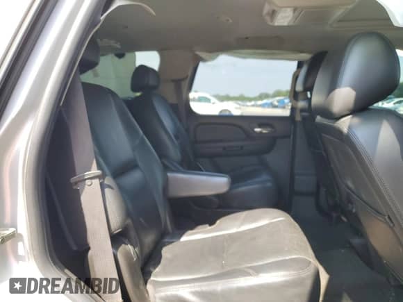 2010 Chevrolet Tahoe LTZ with VIN 1GNUKCE05AR109435, listed as a Copart auction lot 68628155 with 238,091 mi miles and Salvage title. Bid and sale history available at DreamBid. Image 11.