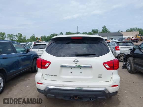 2017 Nissan Pathfinder SV with VIN 5N1DR2MM9HC642769, listed as a IAAI auction lot 42475621 with 110,180 mi miles and . Bid and sale history available at DreamBid. Image 16.