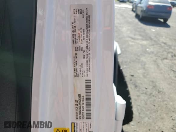 2024 Jeep Wrangler Willys with VIN 1C4RJXDGXRW263627, listed as a Copart auction lot 44067935 with 820 mi miles and Salvage title. Bid and sale history available at DreamBid. Image 13.