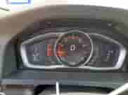 2017 Volvo S60 Inscription с VIN LYV402TK6HB139834, выставлен на аукционе Copart как лот 68132445 с пробегом 73 409 миль миль и Чистый • Clean title. История ставок и продаж доступна на DreamBid. Изображение 9.