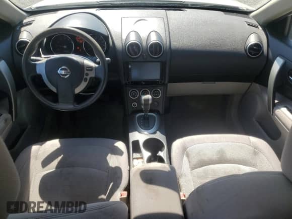 2010 Nissan Rogue SL with VIN JN8AS5MV6AW137979, listed as a Copart auction lot 85841765 with 235,933 mi miles and Salvage title. Bid and sale history available at DreamBid. Image 8.