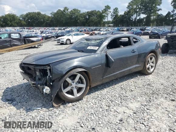 2015 Chevrolet Camaro LT z VIN 2G1FF1E35F9305938, wystawiony jako Copart lot #71477025 z przebiegiem 124 391 mil mil oraz Szkoda całkowita • Salvage title. Historia ofert i sprzedaży dostępna na DreamBid. Obrazek 1.