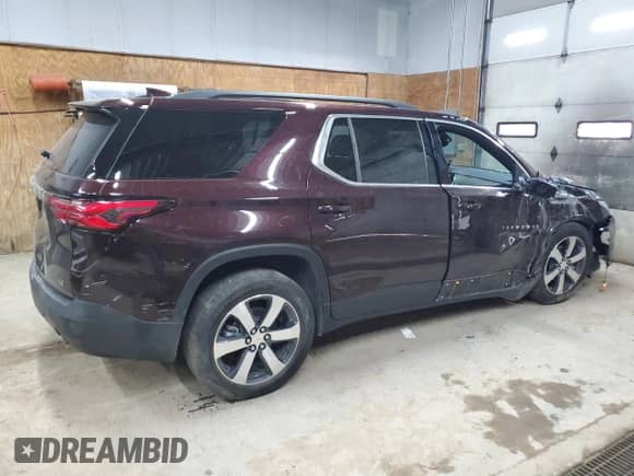 2023 Chevrolet Traverse LT с VIN 1GNEVHKW4PJ221488, выставлен на аукционе Copart как лот 81430955 с пробегом 7 132 миль миль и Списание • Salvage title. История ставок и продаж доступна на DreamBid. Изображение 3.