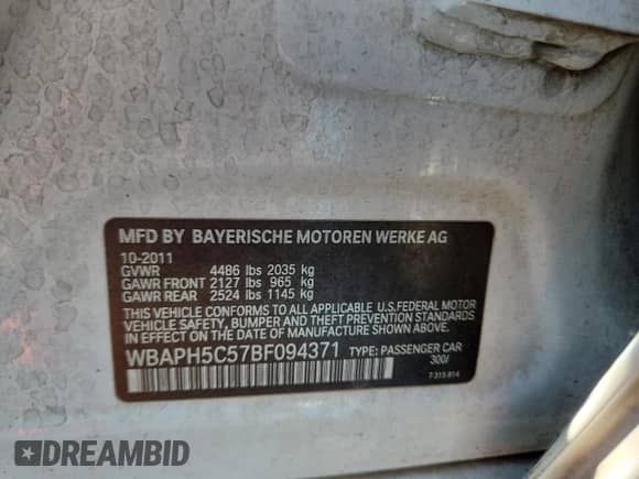 2011 BMW 3 Series 328i с VIN WBAPH5C57BF094371, выставлен на аукционе Copart как лот 80854585 с пробегом Не указан миль и Списание • Salvage title. История ставок и продаж доступна на DreamBid. Изображение 12.