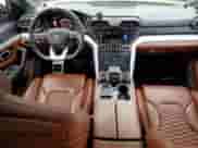 2019 Lamborghini Urus с VIN ZPBUA1ZL9KLA00879, выставлен на аукционе Copart как лот 58017485 с пробегом 23 614 миль миль и Списание • Salvage title. История ставок и продаж доступна на DreamBid. Изображение 8.