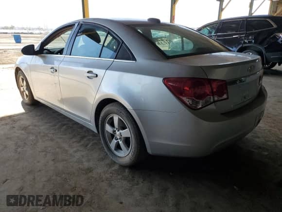 2015 Chevrolet Cruze LT with VIN 1G1PC5SB4F7286252, listed as a Copart auction lot 54328285 with 77,859 mi miles and Clean title. Bid and sale history available at DreamBid. Image 2.