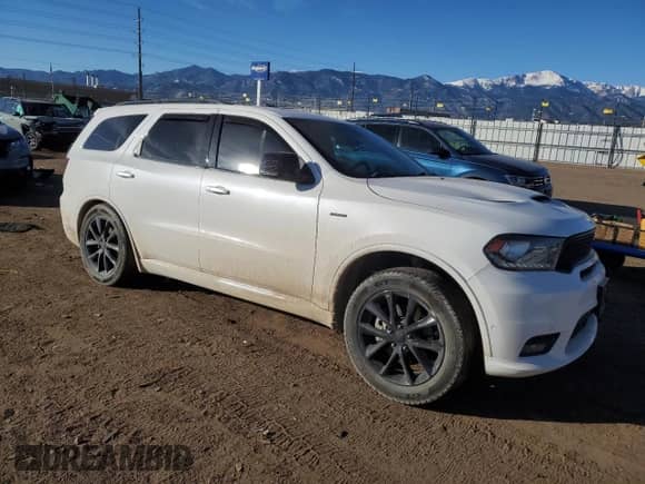 2018 Dodge Durango R/T with VIN 1C4SDJCT3JC206082, listed as a Copart auction lot 81727064 with 111,168 mi miles and Salvage title. Bid and sale history available at DreamBid. Image 4.
