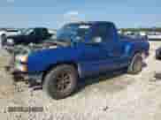2004 Chevrolet Silverado 1500 Work Truck z VIN 1GCEC14X54Z131159, wystawiony jako Copart lot #50174095 z przebiegiem 61 774 mil mil oraz Szkoda całkowita • Salvage title. Historia ofert i sprzedaży dostępna na DreamBid. Obrazek 1.