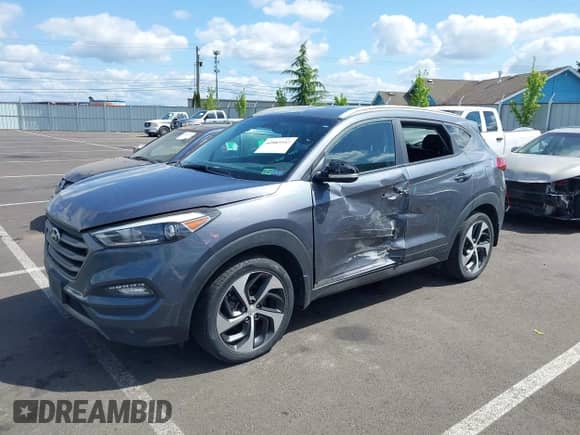 2016 Hyundai Tucson Limited with VIN KM8J3CA21GU133801, listed as a IAAI auction lot 42083547 with 54,244 mi miles and . Bid and sale history available at DreamBid. Image 2.