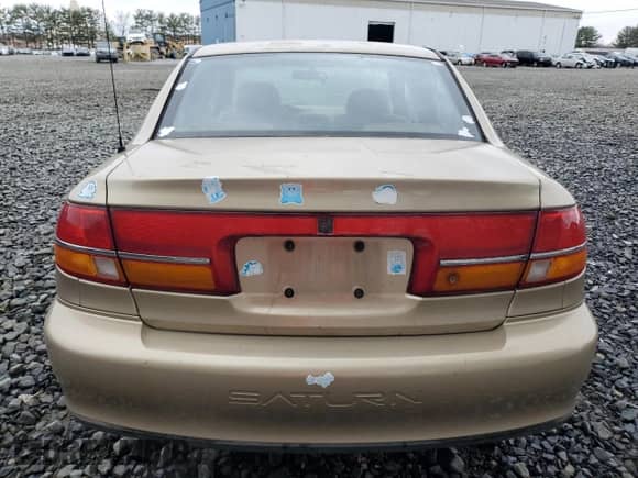 2000 Saturn LS с VIN 1G8JU52F4YY702952, выставлен на аукционе Copart как лот 49712945 с пробегом 126 879 миль миль и Списание • Salvage title. История ставок и продаж доступна на DreamBid. Изображение 6.