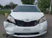 2013 Toyota Sienna LE AAS with VIN 5TDKK3DC3DS308565, listed as a IAAI auction lot 43281154 with 221,342 mi miles and . Bid and sale history available at DreamBid. Image 6.