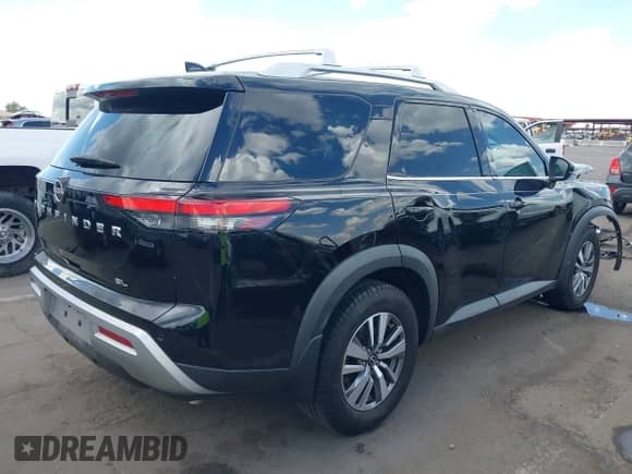 2022 Nissan Pathfinder SL with VIN 5N1DR3CA1NC204059, listed as a IAAI auction lot 42805318 with 47,702 mi miles and . Bid and sale history available at DreamBid. Image 4.