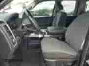 2021 Ram 1500 Express z VIN 1C6RR7FG0MS546194, wystawiony jako Copart lot #65220315 z przebiegiem 84 442 mil mil oraz Szkoda całkowita • Salvage title. Historia ofert i sprzedaży dostępna na DreamBid. Obrazek 7.