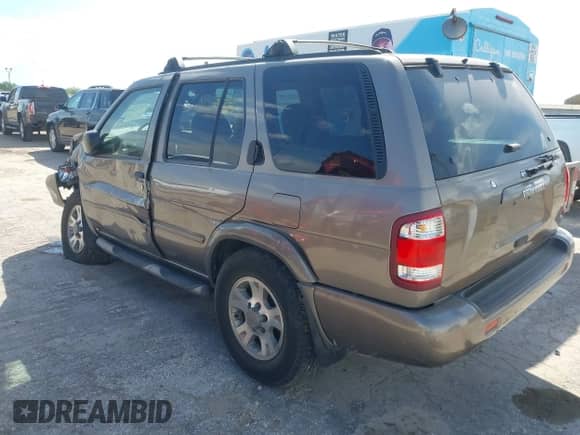 2001 Nissan Pathfinder LE с VIN JN8DR09X61W581059, выставлен на аукционе IAAI как лот 42583605 с пробегом 183 508 миль миль и . История ставок и продаж доступна на DreamBid. Изображение 3.