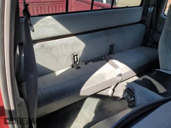 1995 Ford F-150 с VIN 1FTEX14H6SKA50724, выставлен на аукционе Copart как лот 86548385 с пробегом 140 567 миль миль и Списание • Salvage title. История ставок и продаж доступна на DreamBid. Изображение 10.