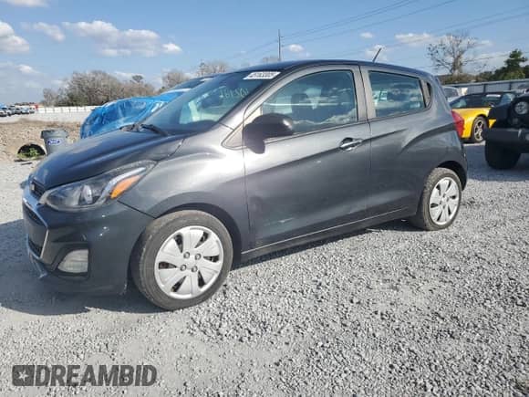2021 Chevrolet Spark LS z VIN KL8CA6SAXMC717120, wystawiony jako Copart lot #45163305 z przebiegiem 55 649 mil mil oraz Szkoda całkowita • Salvage title. Historia ofert i sprzedaży dostępna na DreamBid. Obrazek 1.