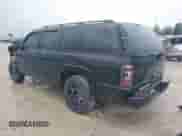 2002 Chevrolet Suburban LT z VIN 1GNFK16Z22J197483, wystawiony jako IAAI lot #43136045 z przebiegiem 242 654 mil mil oraz . Historia ofert i sprzedaży dostępna na DreamBid. Obrazek 3.