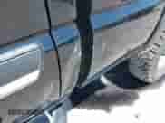 2005 Chevrolet Silverado 2500HD LS z VIN 1GCHC23215F806663, wystawiony jako IAAI lot #43004473 z przebiegiem 321 636 mil mil oraz . Historia ofert i sprzedaży dostępna na DreamBid. Obrazek 18.