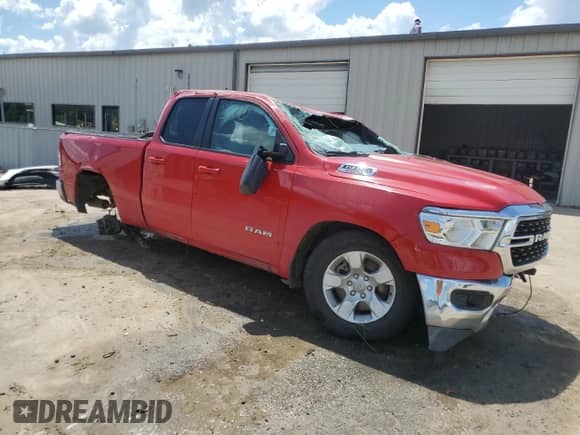 2022 Ram 1500 Lone Star z VIN 1C6RREBT8NN272864, wystawiony jako Copart lot #80511215 z przebiegiem Nie podano mil oraz Czysty tytuł • Clean title. Historia ofert i sprzedaży dostępna na DreamBid. Obrazek 4.