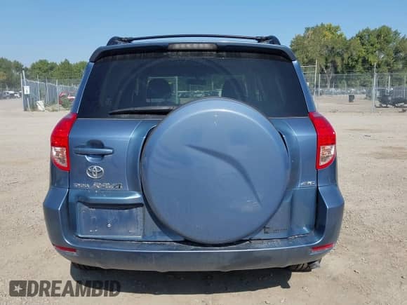 2008 Toyota RAV4 Sport with VIN JTMBK32VX86047199, listed as a IAAI auction lot 43142387 with 106,783 mi miles and . Bid and sale history available at DreamBid. Image 17.