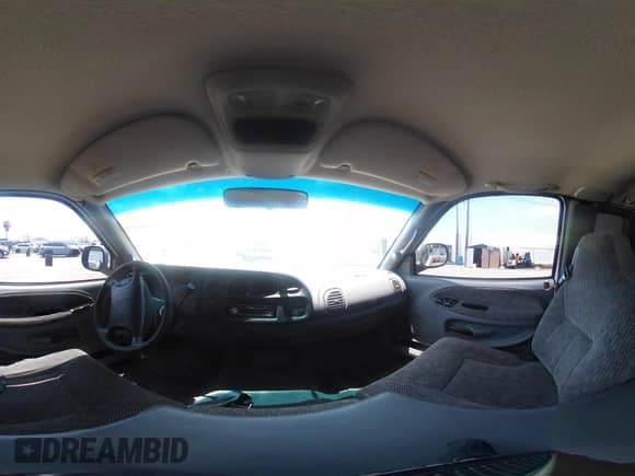 1998 Dodge 2500 с VIN 1B7KC2360WJ186217, выставлен на аукционе IAAI как лот 42500470 с пробегом 251 640 миль миль и . История ставок и продаж доступна на DreamBid. Изображение 18.