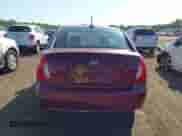 2011 Hyundai Accent GLS z VIN KMHCN4AC0BU574054, wystawiony jako IAAI lot #43186432 z przebiegiem 205 376 mil mil oraz . Historia ofert i sprzedaży dostępna na DreamBid. Obrazek 16.