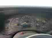 2001 Chevrolet Silverado 3500 z VIN 1GCJK34G01F121519, wystawiony jako Copart lot #68613815 z przebiegiem 285 359 mil mil oraz Szkoda całkowita • Salvage title. Historia ofert i sprzedaży dostępna na DreamBid. Obrazek 9.