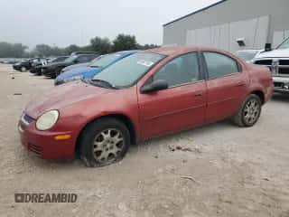 2005 Dodge Neon SXT z VIN 1B3ES56C05D147256, wystawiony jako Copart lot #86367194 z przebiegiem 141 403 mil mil oraz Czysty tytuł • Clean title. Historia ofert i sprzedaży dostępna na DreamBid. Obrazek 1.