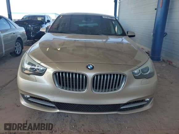 2010 BMW 5 Series 550i Gran Turismo с VIN WBASN4C59AC209212, выставлен на аукционе Copart как лот 57427905 с пробегом 127 500 миль миль и Списание • Salvage title. История ставок и продаж доступна на DreamBid. Изображение 5.