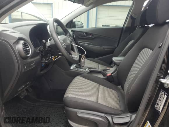 2019 Hyundai Kona SE with VIN KM8K12AA8KU336107, listed as a Copart auction lot 86301055 with 109,359 mi miles and Salvage title. Bid and sale history available at DreamBid. Image 7.