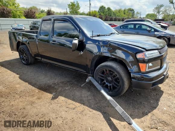 2005 Chevrolet Colorado LS Z85 z VIN 1GCCS196158110259, wystawiony jako Copart lot #70188255 z przebiegiem 261 840 mil mil oraz Szkoda całkowita • Salvage title. Historia ofert i sprzedaży dostępna na DreamBid. Obrazek 4.